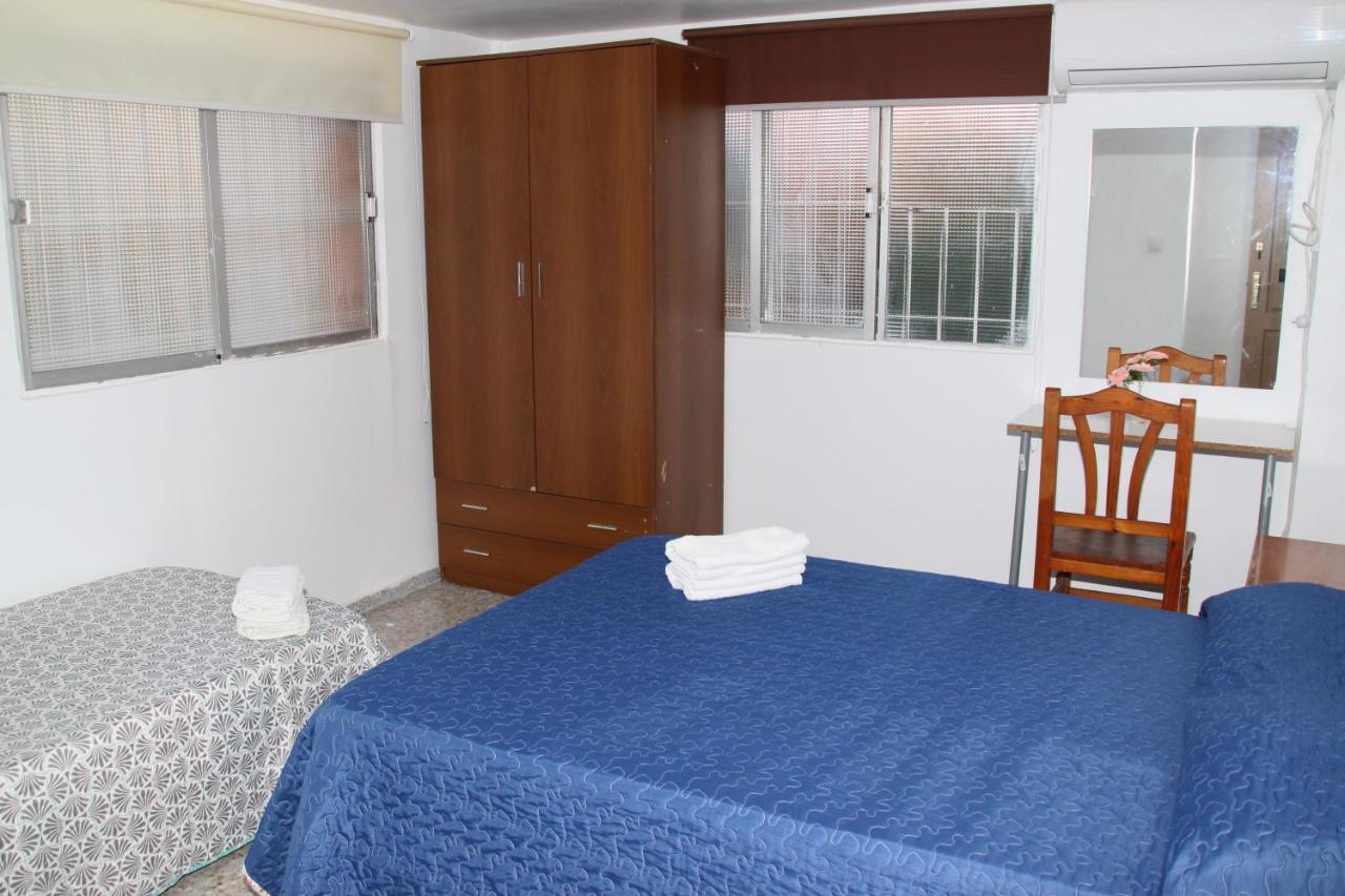 Pension La Lambra Azul Alicante Exteriér fotografie