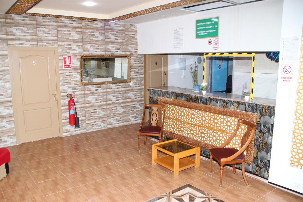 Pension La Lambra Azul Alicante Exteriér fotografie